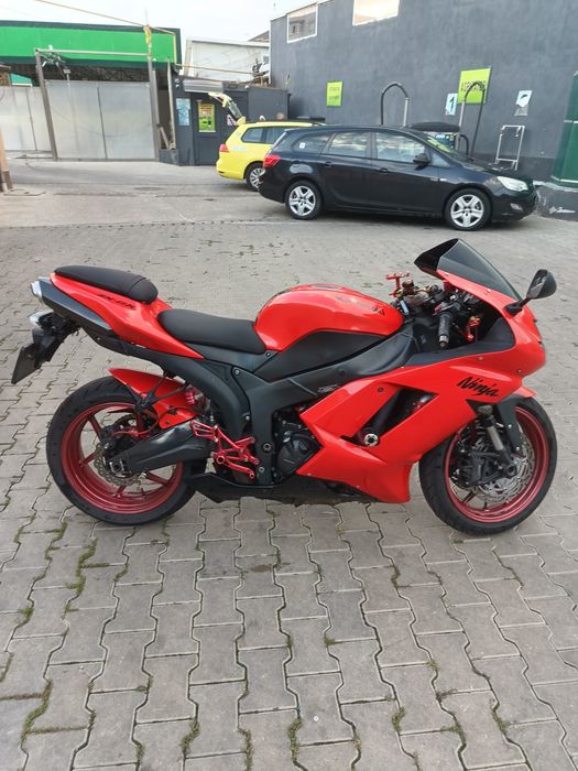 Kawasaki ninja zx6-r