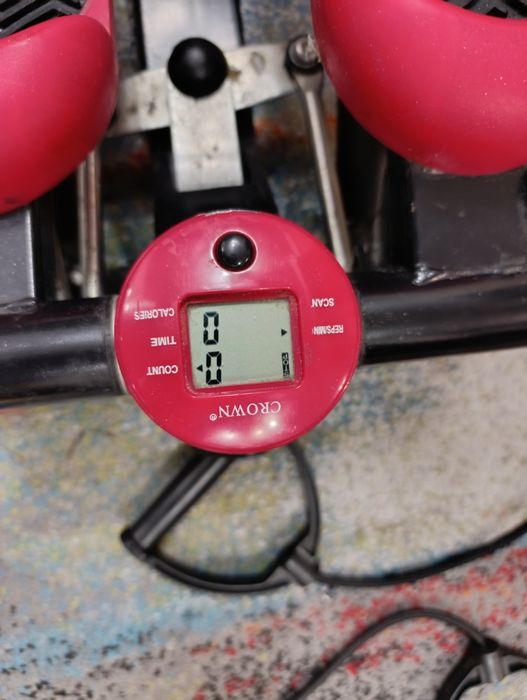 Степер MIM с дръжки и цифров дисплей