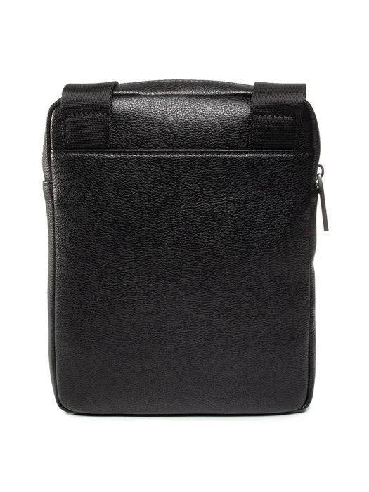 Мъжка чантичка Calvin Klein оригинална