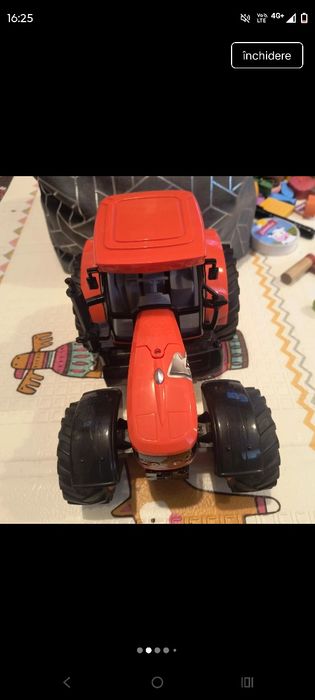 Jucărie tractor cu lumini impecabil
