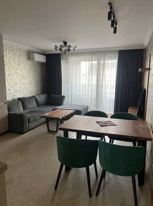 Дава се под наем Двустаен апартамент в Пловдив, Кършияка - 65 кв.м за 525 € - Снимка #1