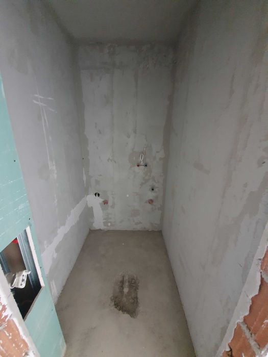 Продава се Тристаен апартамент в Велико Търново, Център - 118 кв.м за 1145 €/кв.м - Снимка #14