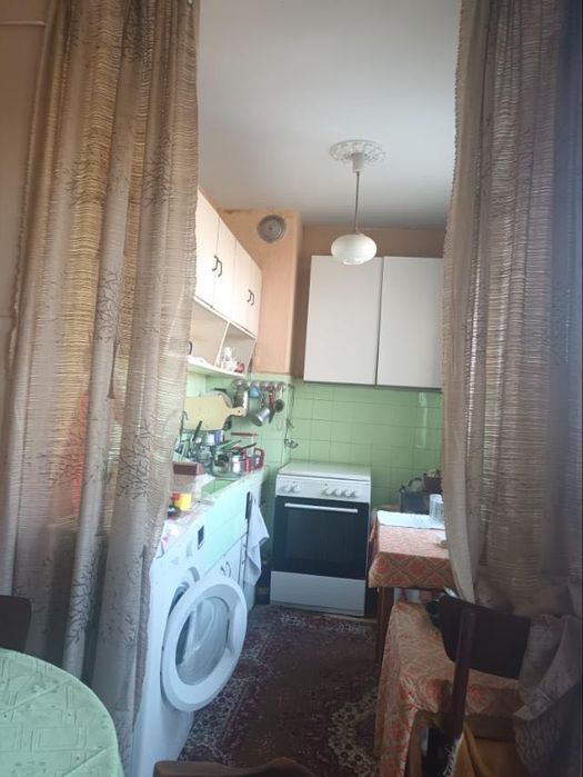 Продава се Тристаен апартамент в Варна, Аспарухово - 76 кв.м за 1250 €/кв.м - Снимка #2