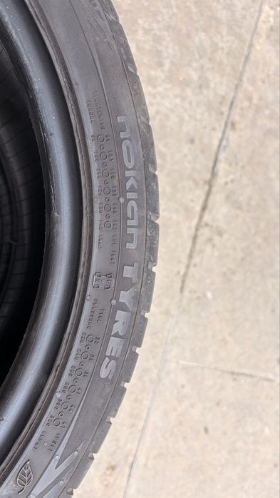 Летни гуми Nokian 225/40/18