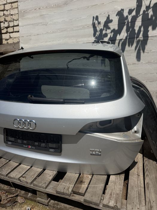 Заден капак за Q5 8R