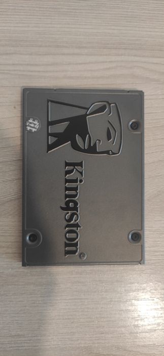 Срочно продам ssd диск 960ГБ