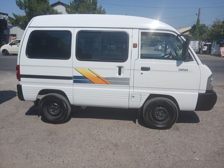 Chevrolet Damas Deluxe