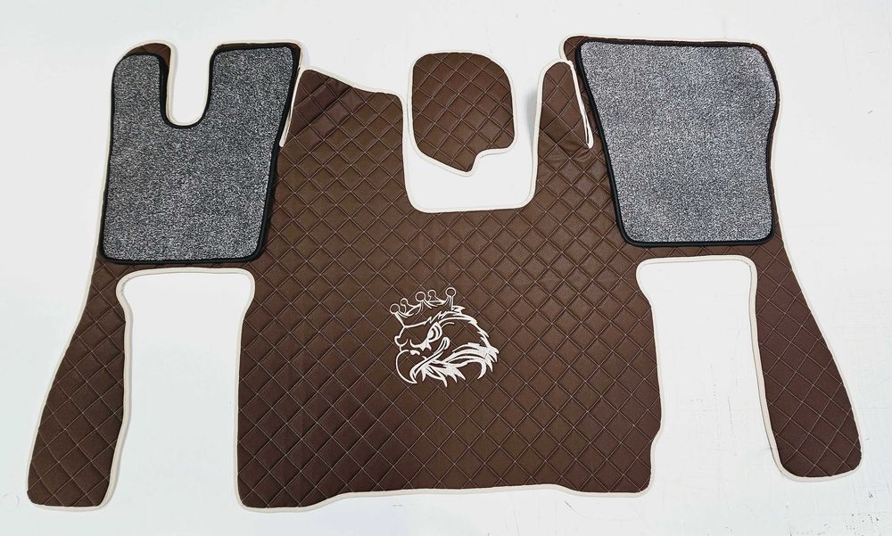 Кожени стелки за камиони с бродерия за SCANIA S екокожа