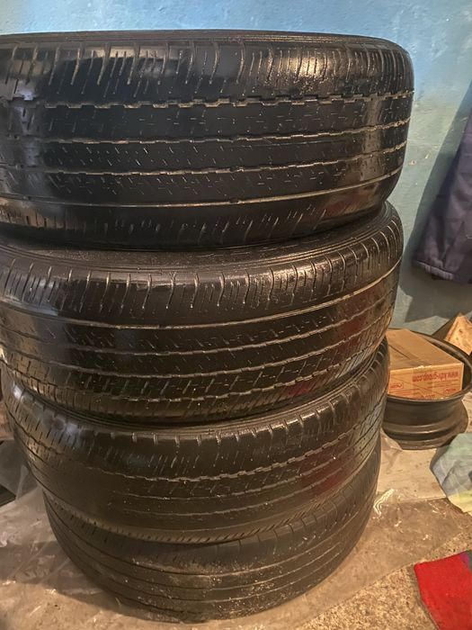 Продам шины R18.