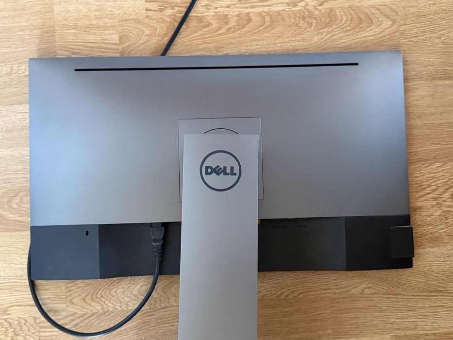 Monitor Dell UltraSharp 25’’ U2518D