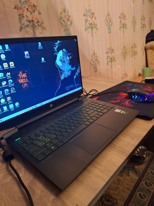 Продаю ноутбуk hp