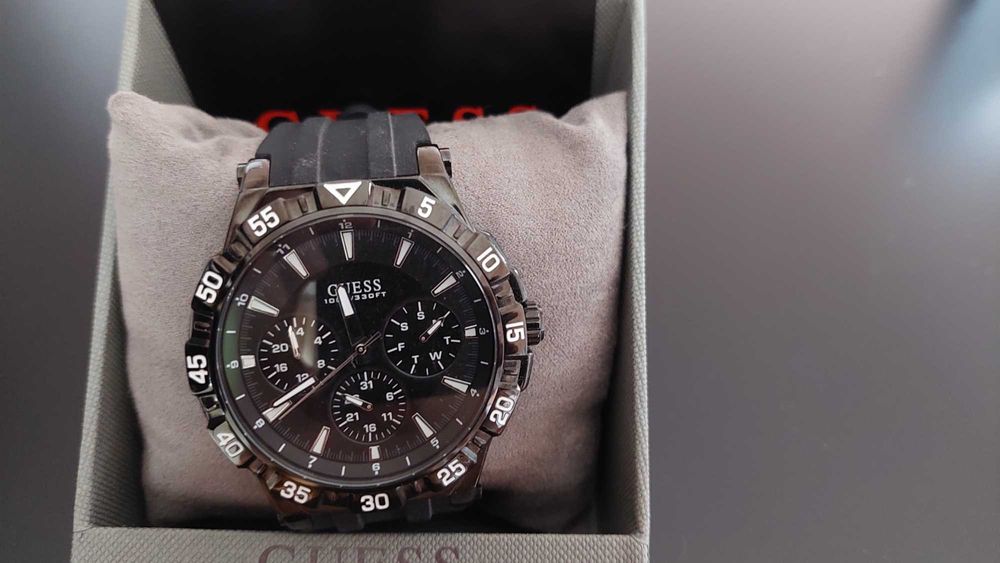 Ceas Guess Turbo