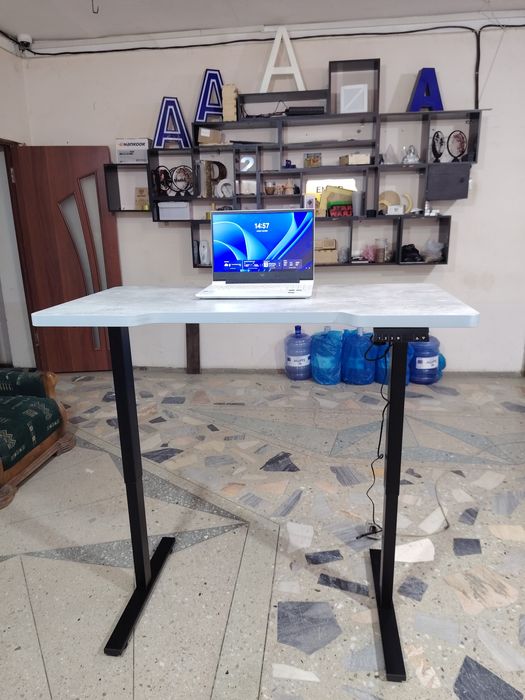 Компьютерный стол, электрический