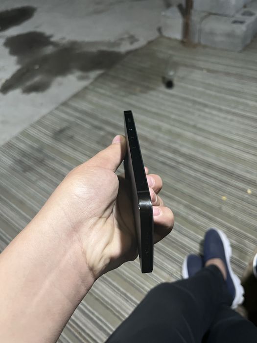 Iphone 14 pro sotilad