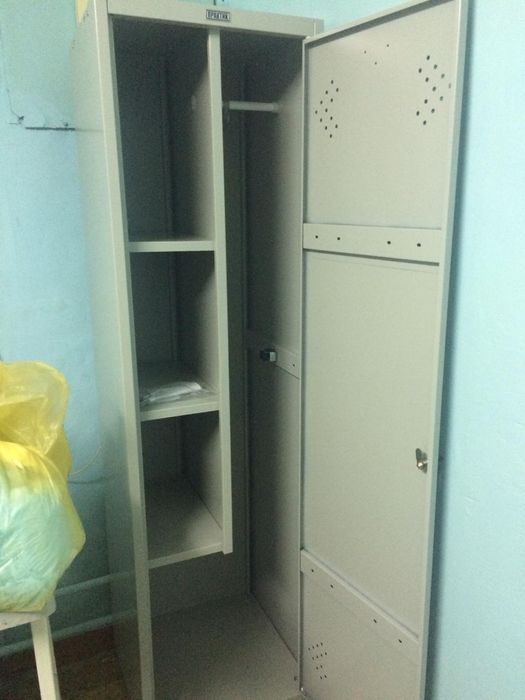 Продам шкафы металлические