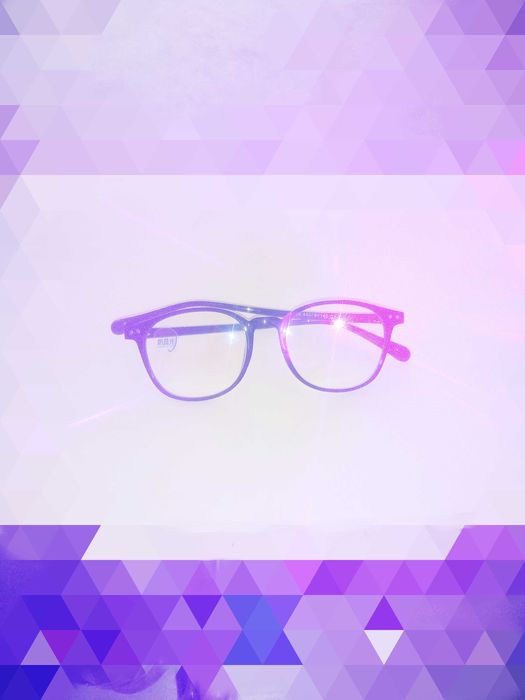 Koʻz oynak kompyuter va televizor, telefon,  nurlardan himoya qiladi.