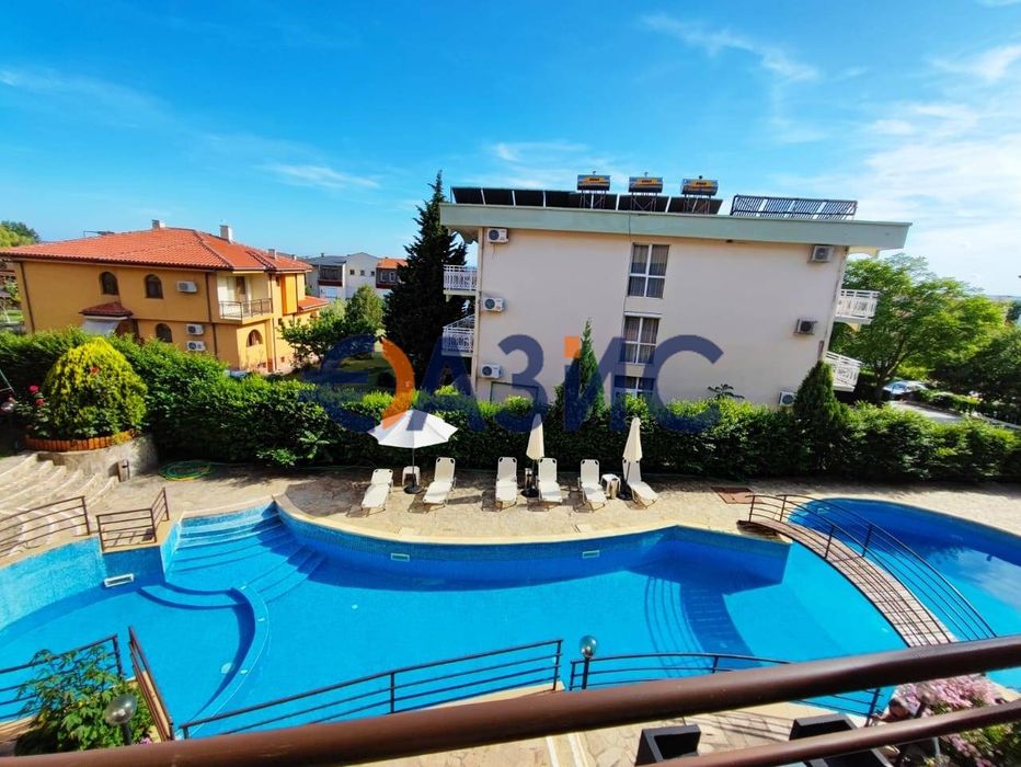 Продава се Тристаен апартамент в Свети Влас - 92 кв.м за 1196 €/кв.м - Снимка #2