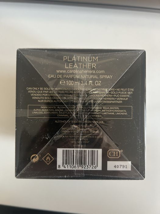 Парфюм Carolina Herrera Platinum Leather + подарък