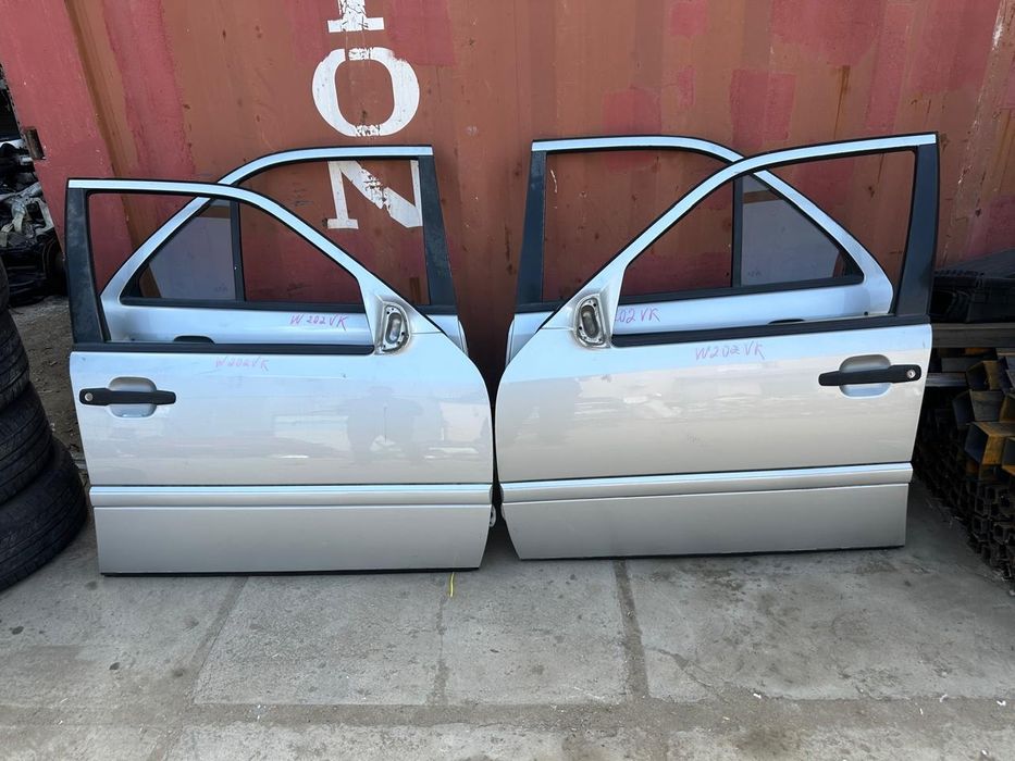 Двери Mercedes benz w202