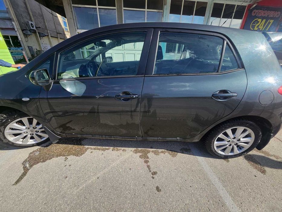 TOYOTA auris 1,6 i