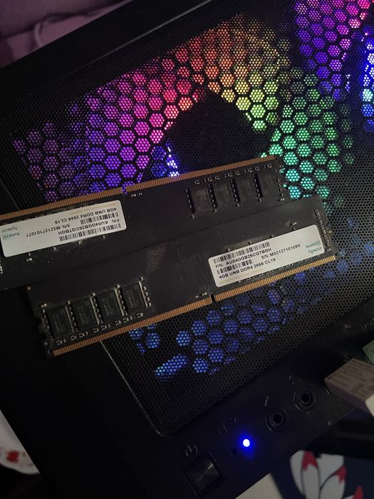 Оперативная память 4+4gb ddr