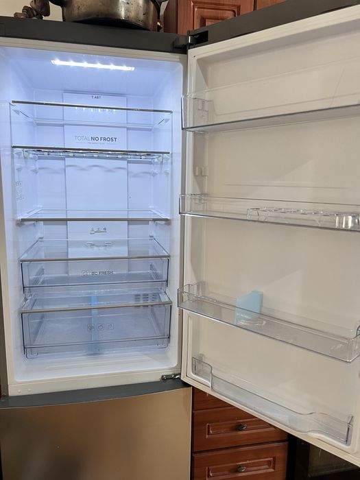 Продам холодильник Haier
