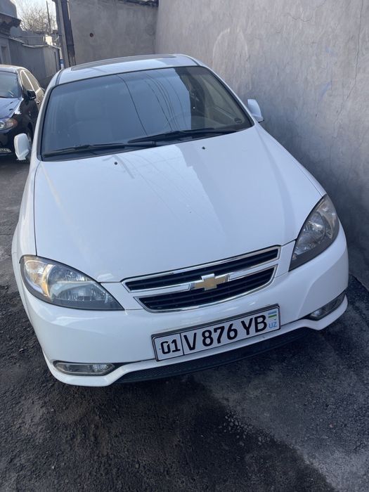 Jentra Lacetti 3-pozitsiya avtomat 2019 probeg 59000 kraskasi toza oq