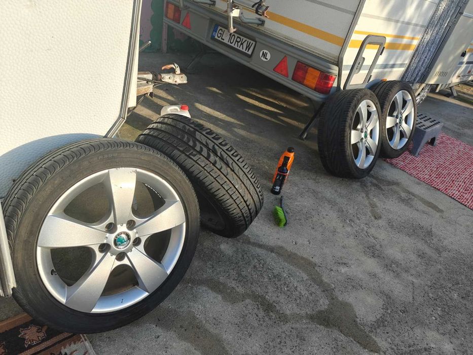 Anvelope 235/60/18 vara 225/45/17 cu jante