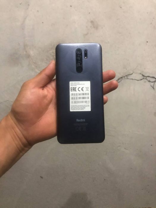 Redmi 9 64 gb xolati yaxshi