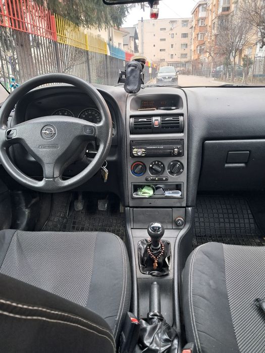 Opel astra g 1.6 ,8 valve