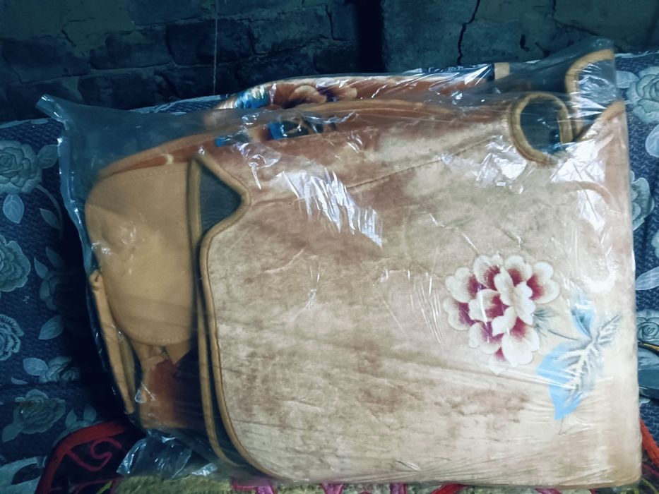 машинаның чехолы