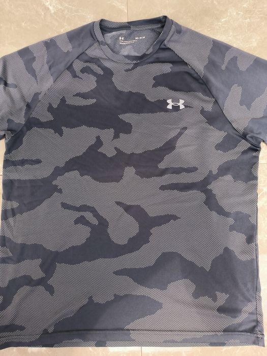 Тениска Under Armour размер M камуфлаж