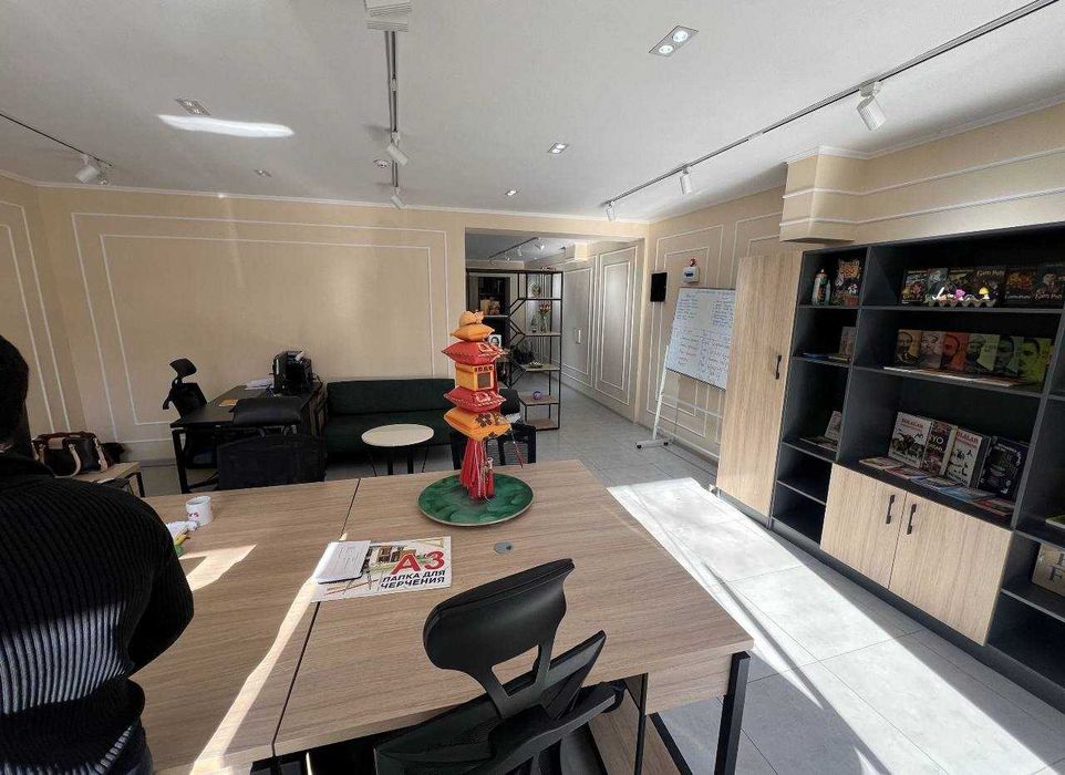 Продается Нежилой помещения  Ор-тр- Ц2 Алтайский базар 1002м2