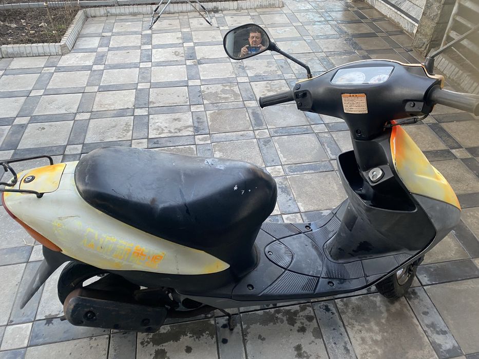 Мопед Suzuki lets 2
