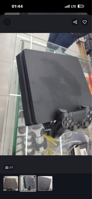 Playstation 4 slim