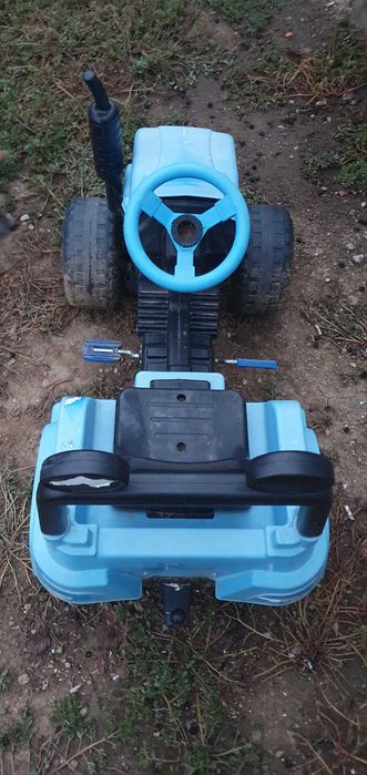 Tractor copii cu pedale