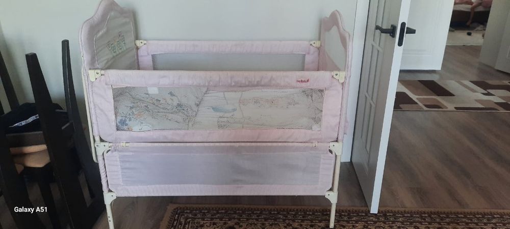 Детский    манеж