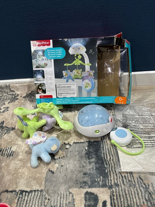 Мобиль,проектор,ночник белый шум Fisher price и коврик для фотосессии