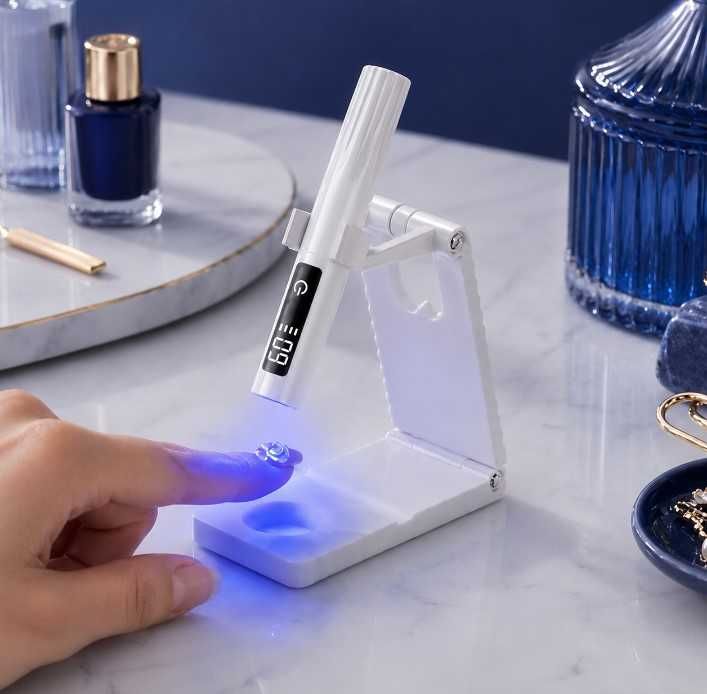 Преносима мини UV LED лампа за маникюр и изпичане на гел лак