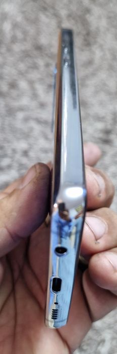 Vănd telefon SAMSUNS S10 plus, mem 128 / 8 ram