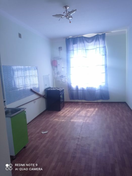 Yangi domlardan 2 xonali 79kv 4 etaj