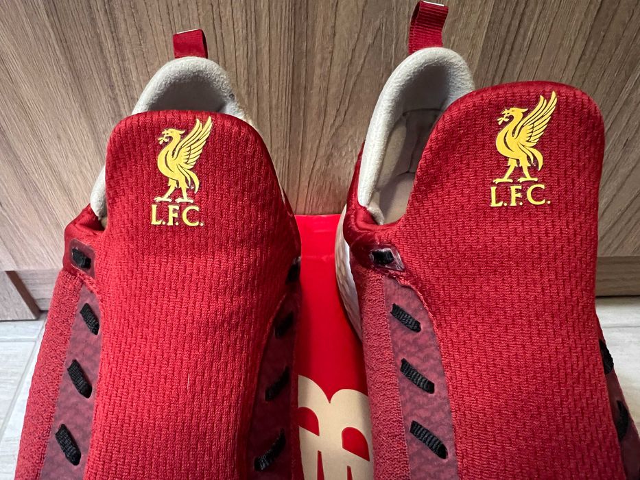 New Balance LIVERPOOL fresh foam lazr v2 LFC мъжки маратонки номер 42