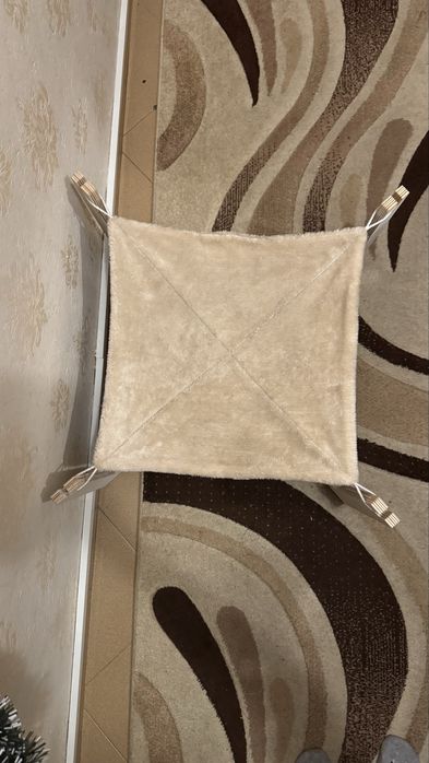 Котешко легло от дърво