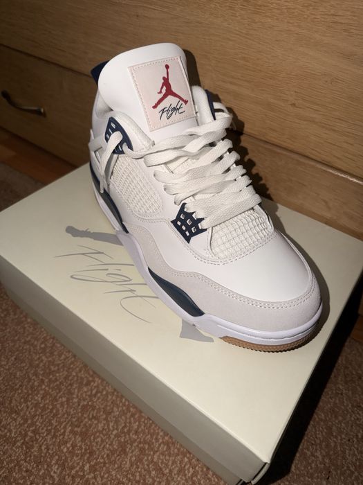 Jordan 4 SB Navy