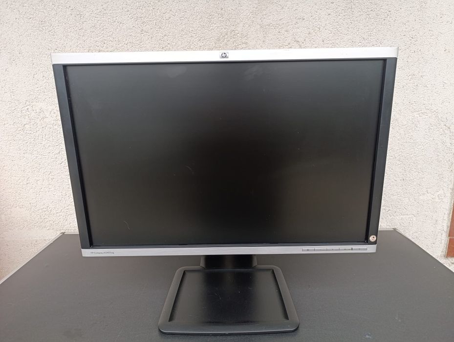 Monitor LCD 24" HP Compaq LA2405WG  Grad A  1920x1200 5ms  DVI VGA