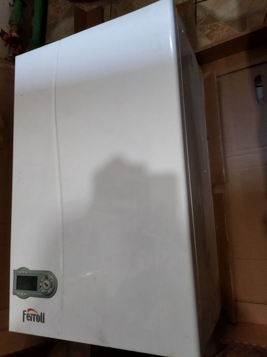 Vând centrala gaz Ferroli 35kw in Cluj