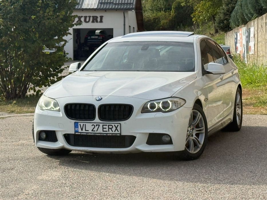 BMW Seria 5 M Paket, 218cp,Navigatie mare,Piele alcantara