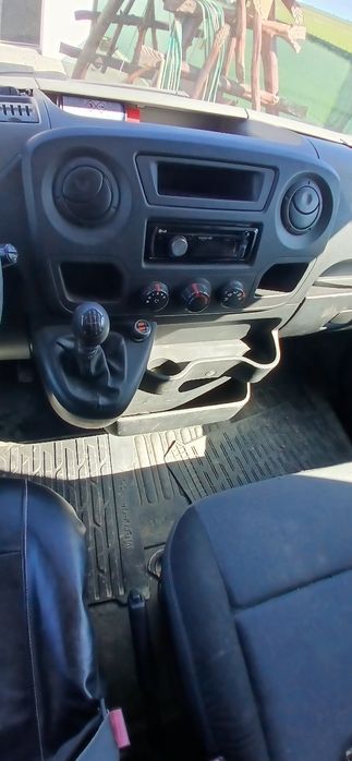 Nissan NV 400 2.3