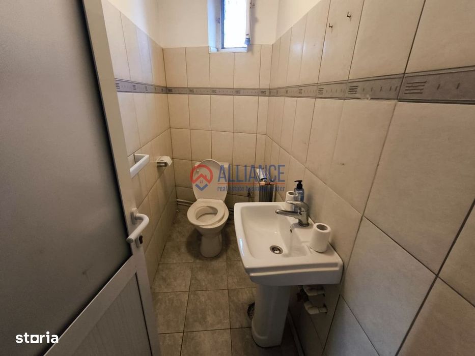 Casă 5 camere, ICIL, curte pavată, 2 parcări