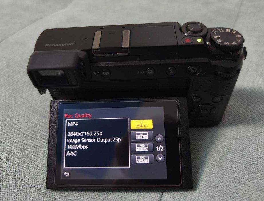 Panasonic GX80 (Lumix GX85) – 4K, Stabilizare 5 axe, Stare Excelentă